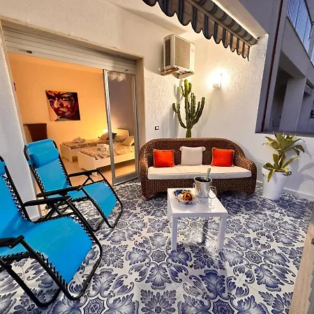 La Terrazza Sul Mare * شاكا
