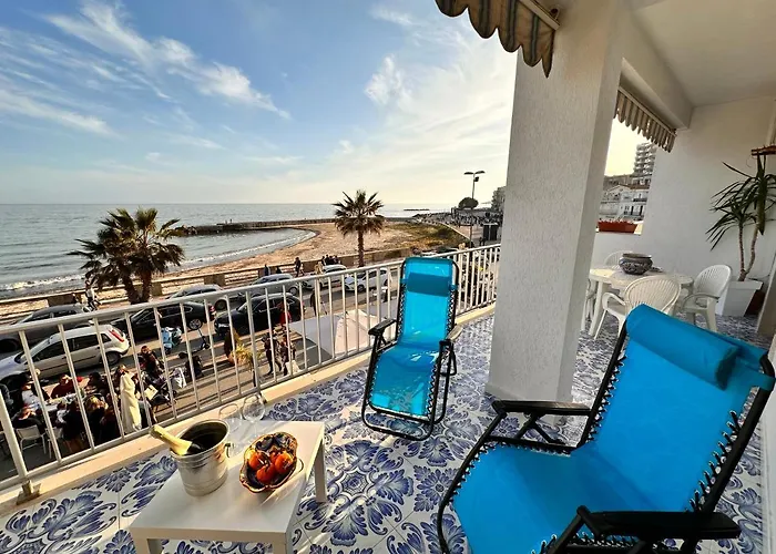 شقة La Terrazza Sul Mare شاكا